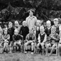 1951 Dick op de kleuterschool, staand, vierde van links