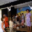 1999 Jantine, musical